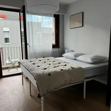 M074 Marquer Joli Centre דירה