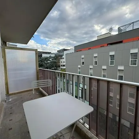 M74 Marquer Joli Centre *